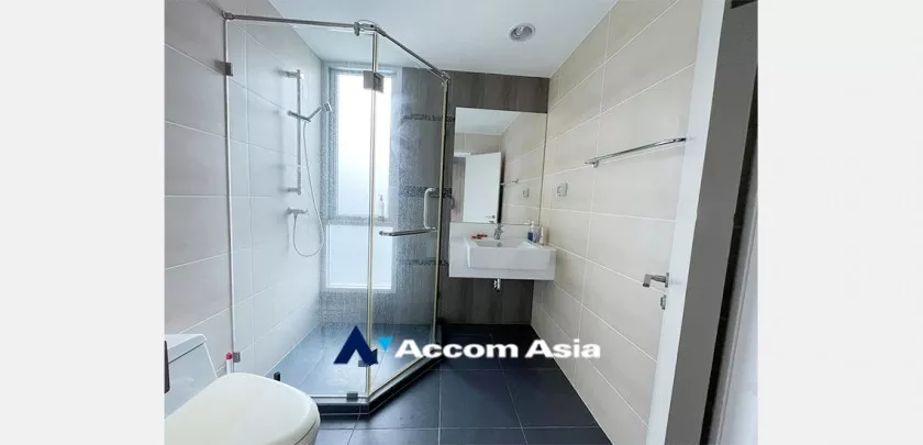 9  3 br Condominium For Sale in Sathorn ,Bangkok BTS Chong Nonsi at Centric Sathorn St Louis AA32738