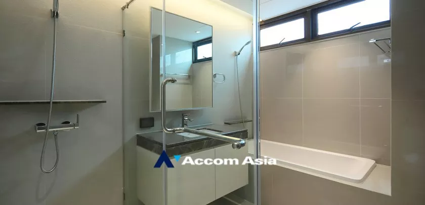 11  3 br Apartment For Rent in Sukhumvit ,Bangkok BTS Phrom Phong at Cosy and perfect for family AA32747