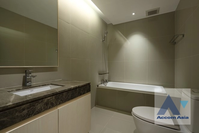 12  3 br Apartment For Rent in Sukhumvit ,Bangkok BTS Phrom Phong at High-Rise Serviced Apartment Near The Em District AA32747