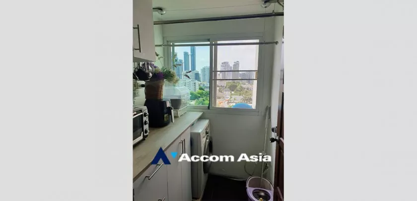 8  1 br Condominium For Sale in Sukhumvit ,Bangkok BTS Ekkamai at Beverly Hills Mansion AA32751