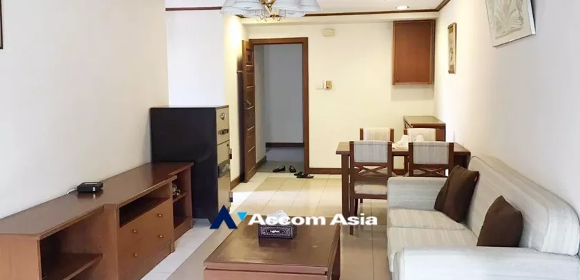 unit 1 Bedroom  Condominium For Sale in Sukhumvit, Bangkok  near BTS Ekkamai (AA32752)