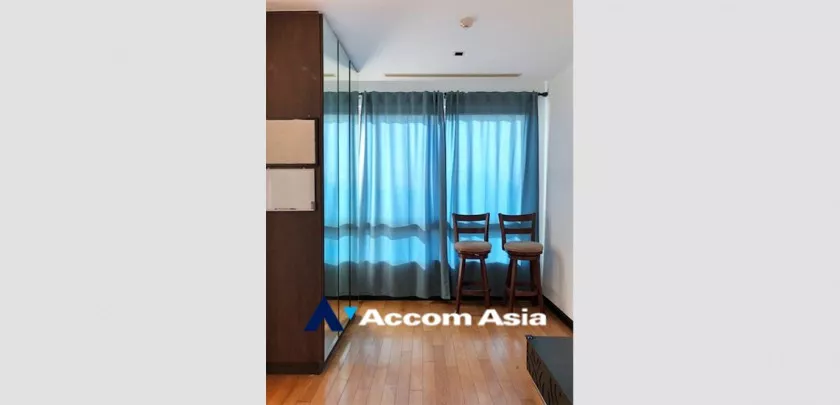 8  2 br Condominium For Sale in Sathorn ,Bangkok BRT Thanon Chan at The Lofts Yennakart AA32764