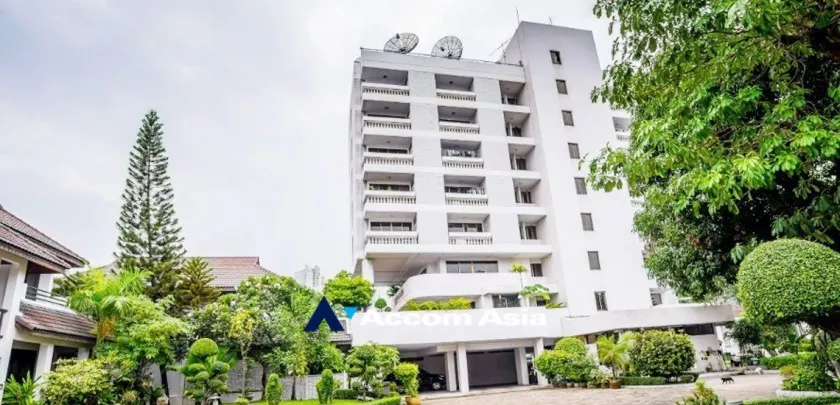  Charming apartment Apartment  4 Bedroom for Rent BTS Thong Lo in Sukhumvit Bangkok