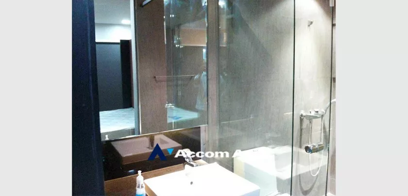 4  1 br Condominium for rent and sale in Ploenchit ,Bangkok BTS Ploenchit at Renova Residence AA32775