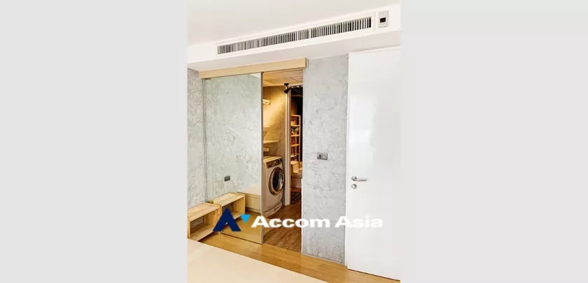 11  1 br Condominium for rent and sale in Silom ,Bangkok BTS Chong Nonsi at Collezio Sathorn Pipat AA32804