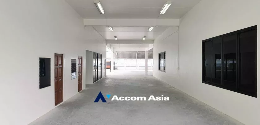 10  Studio Office Space For Rent in Samutprakan ,Samutprakan BTS Bearing AA32806