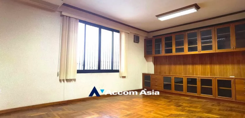 7  Studio Office Space For Rent in Samutprakan ,Samutprakan BTS Bearing AA32806