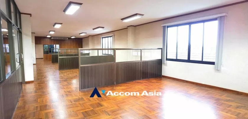 6  Studio Office Space For Rent in Samutprakan ,Samutprakan BTS Bearing AA32806