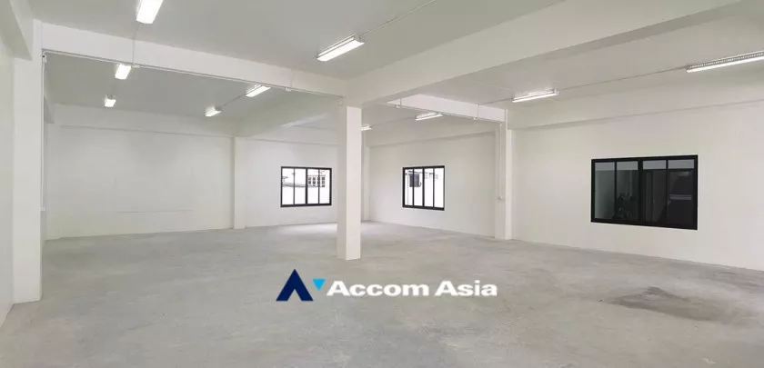 11  Studio Office Space For Rent in Samutprakan ,Samutprakan BTS Bearing AA32806