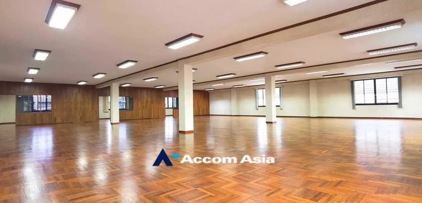 unit Studio  Office space For Rent in Samutprakan, Samutprakan  near BTS Bearing (AA32806)