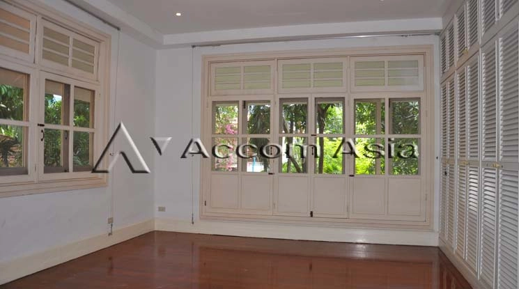 17  4 br House For Rent in Sathorn ,Bangkok BTS Chong Nonsi 10002403