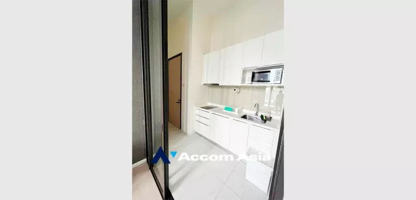5  1 br Condominium for rent and sale in Phaholyothin ,Bangkok MRT Rama 9 - ARL Makkasan at Chewathai Residence Asoke AA32814