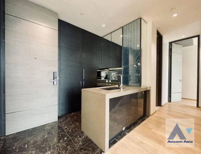 1  2 br Condominium for rent and sale in Ploenchit ,Bangkok BTS Chitlom at 28 Chidlom AA32816
