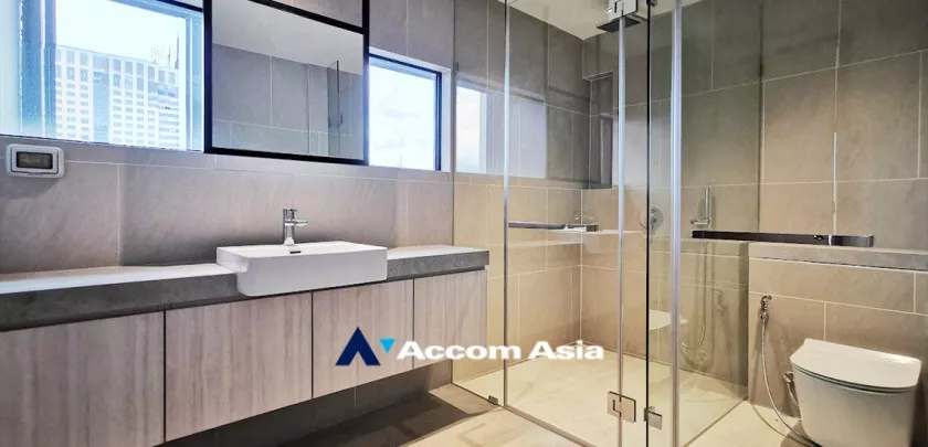7  2 br Condominium For Rent in Silom ,Bangkok BTS Surasak at The Lofts Silom AA32823