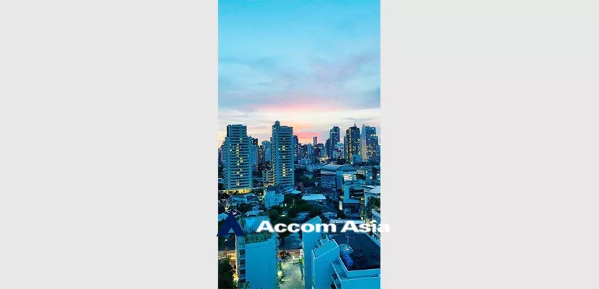 6  2 br Condominium For Sale in Sukhumvit ,Bangkok MRT Phetchaburi at Sukhumvit Living Town AA32826