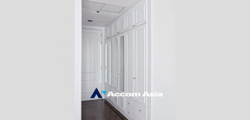15  4 br Condominium For Rent in Ploenchit ,Bangkok BTS Ploenchit at Athenee Residence AA32830