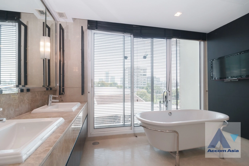 18  4 br Condominium For Sale in Sukhumvit ,Bangkok BTS Phrom Phong at Belgravia Residences AA32836