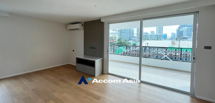 9  4 br Apartment For Rent in Sukhumvit ,Bangkok BTS Ekkamai at Apartment for rent AA32850