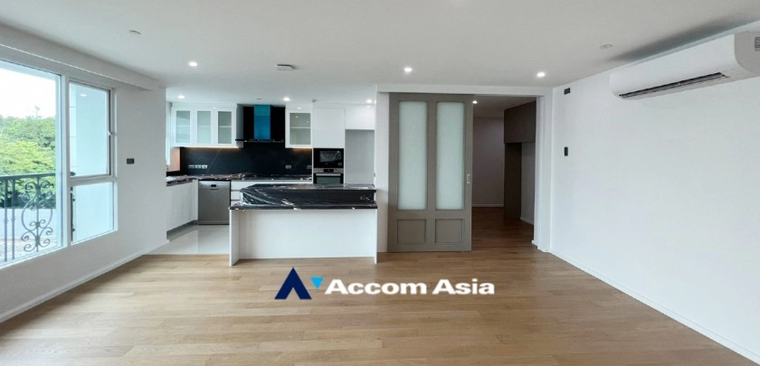 5  4 br Apartment For Rent in Sukhumvit ,Bangkok BTS Ekkamai at Apartment for rent AA32850
