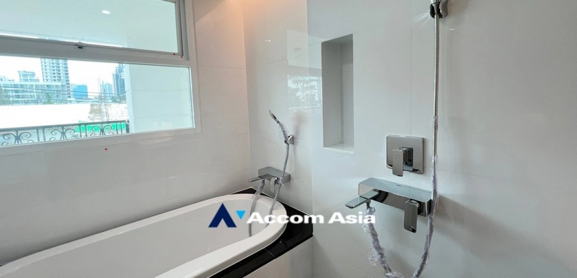 20  4 br Apartment For Rent in Sukhumvit ,Bangkok BTS Ekkamai at Apartment for rent AA32850