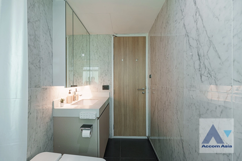 11  4 br Apartment For Rent in Sukhumvit ,Bangkok BTS Ekkamai at New Modern Classic Apartment, Near Main Street AA32850