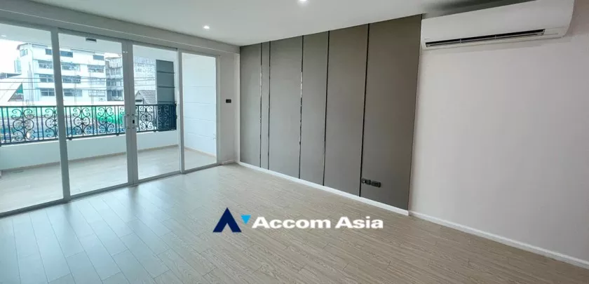 11  2 br Apartment For Rent in Sukhumvit ,Bangkok BTS Ekkamai at Apartment for rent AA32854