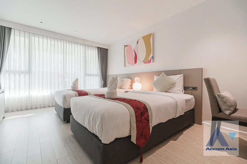 12  2 br Apartment For Rent in Sukhumvit ,Bangkok BTS Ekkamai at New Modern Classic Apartment, Near Main Street AA32854