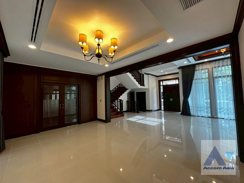 7  4 br House For Rent in Sathorn ,Bangkok BRT Thanon Chan - BTS Saint Louis at Exclusive Resort Style Home  AA32856