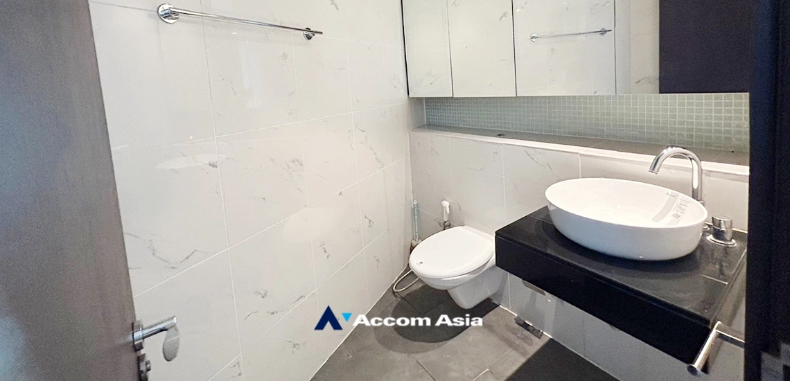 13  3 br Condominium For Rent in Sukhumvit ,Bangkok BTS Asok - MRT Sukhumvit at The Lakes AA32878