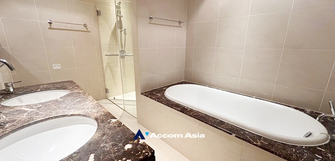 11  3 br Condominium For Rent in Sukhumvit ,Bangkok BTS Asok - MRT Sukhumvit at The Lakes AA32878