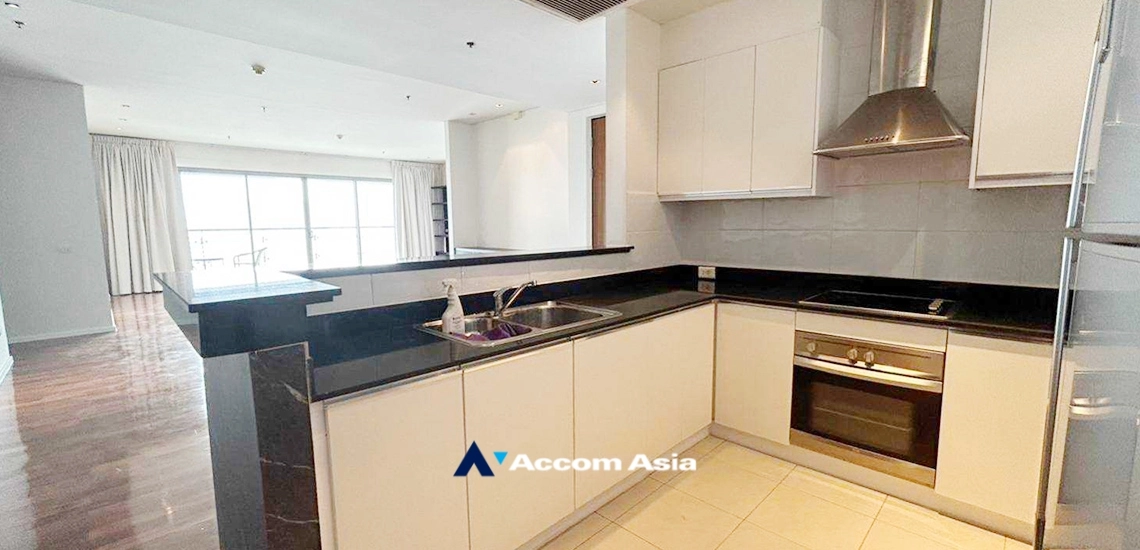 5  3 br Condominium For Rent in Sukhumvit ,Bangkok BTS Asok - MRT Sukhumvit at The Lakes AA32878