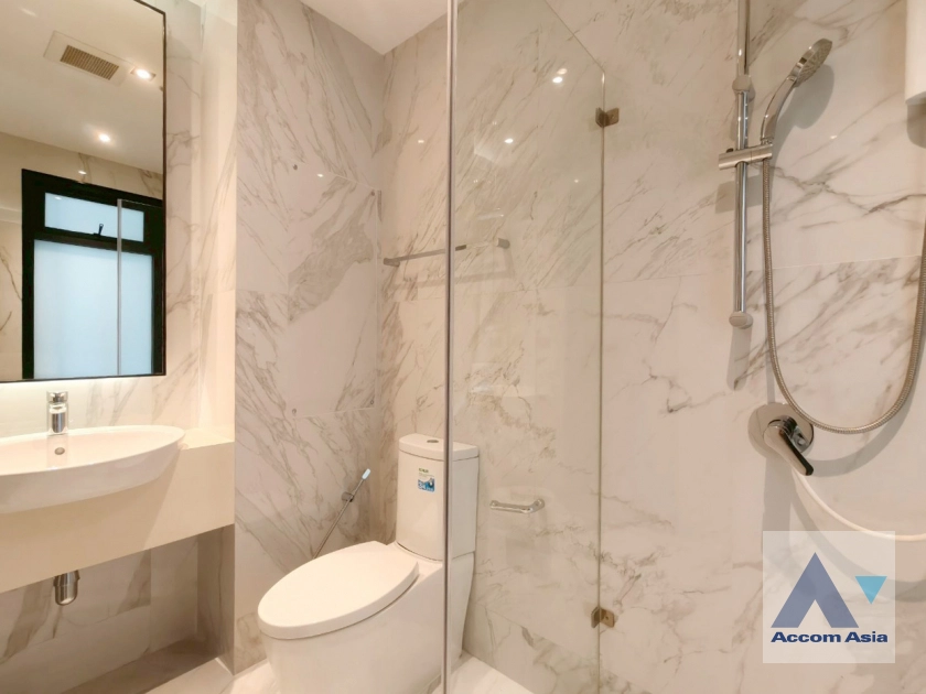 25  3 br Condominium for rent and sale in Sukhumvit ,Bangkok BTS Phrom Phong at The Madison AA32882