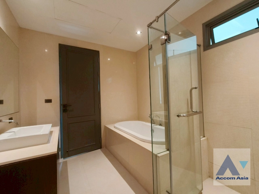 16  3 br Condominium for rent and sale in Sukhumvit ,Bangkok BTS Phrom Phong at The Madison AA32882