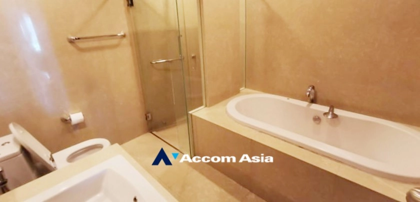 10  2 br Condominium For Sale in Sukhumvit ,Bangkok BTS Phrom Phong at The Madison AA32883