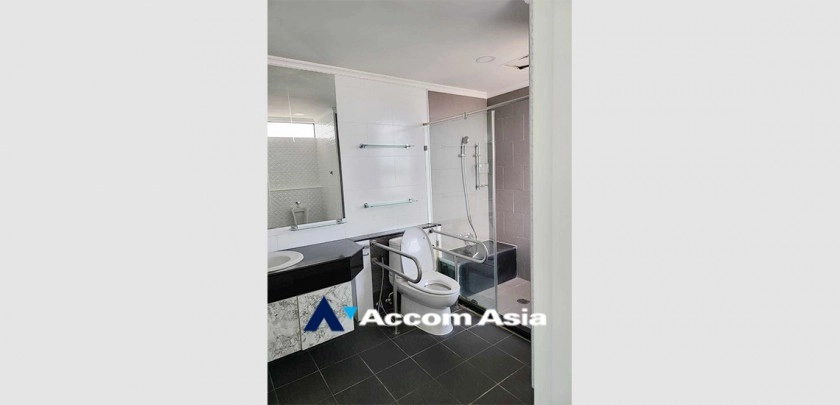 7  4 br Condominium for rent and sale in Rama 3 ,Bangkok BTS Saphan Taksin - BRT Nararam 3 at Supalai Casa Riva AA32906