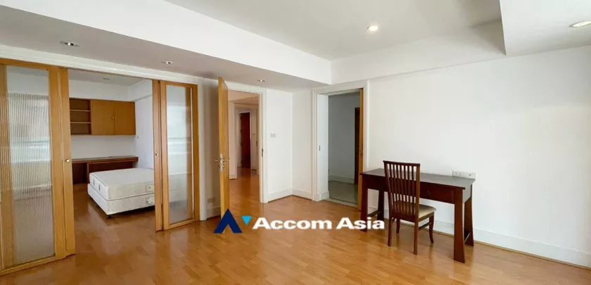 12  3 br Apartment For Rent in Sukhumvit ,Bangkok BTS Phrom Phong at Children Dreaming Place AA32908