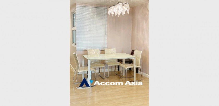 unit 2 Bedrooms  Condominium For Sale in Sukhumvit, Bangkok  near BTS Phrom Phong (AA32918)