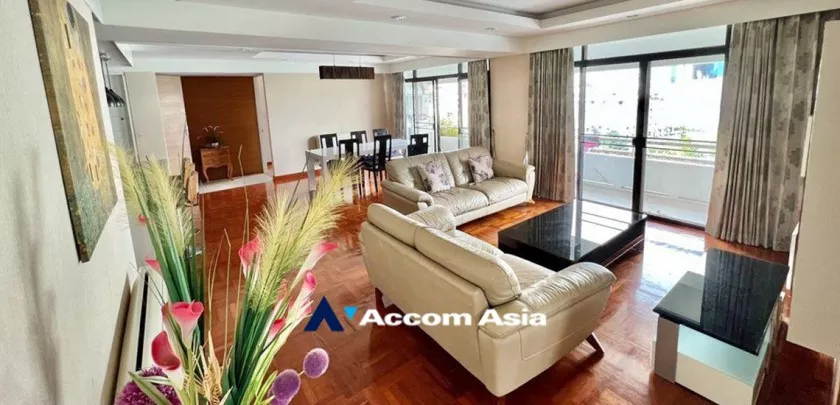 Pet friendly |  Siam Penthouse Condominium  4 Bedroom for Rent BTS Nana in Sukhumvit Bangkok