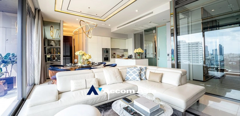  2 Bedrooms  Condominium For Rent & Sale in Sukhumvit, Bangkok  near BTS Phrom Phong (AA32921)