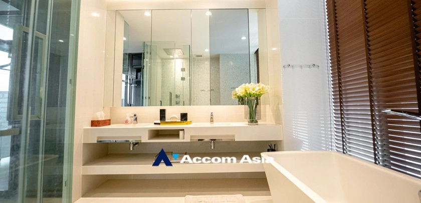 13  2 br Condominium for rent and sale in Sukhumvit ,Bangkok BTS Phrom Phong at Vittorio Sukhumvit 39 AA32921