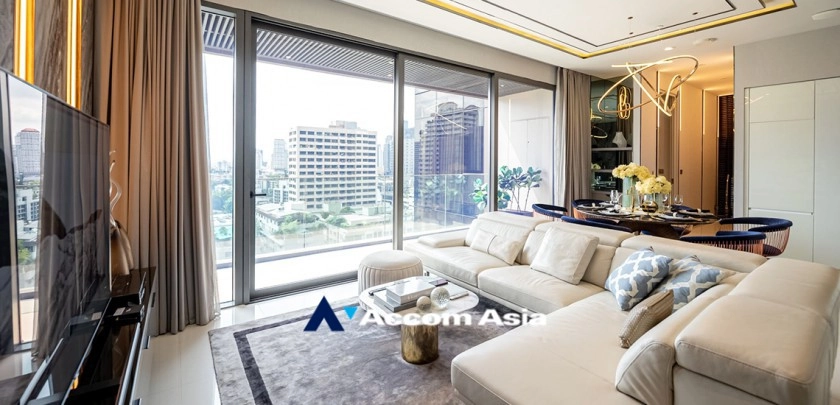  2 Bedrooms  Condominium For Rent & Sale in Sukhumvit, Bangkok  near BTS Phrom Phong (AA32921)