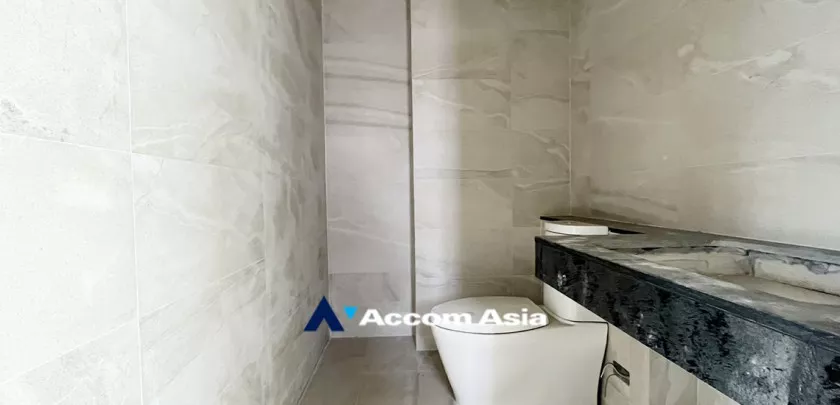 11  5 br Townhouse For Sale in Sukhumvit ,Bangkok BTS Phrom Phong at Moon Terrace Village AA32924