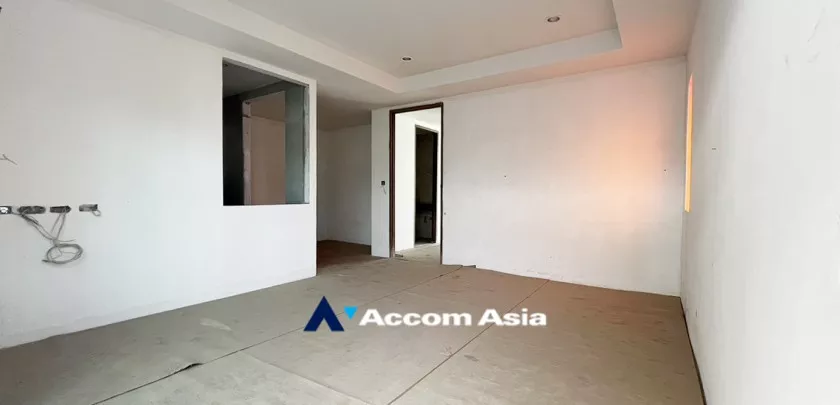 15  5 br Townhouse For Sale in Sukhumvit ,Bangkok BTS Phrom Phong at Moon Terrace Village AA32924