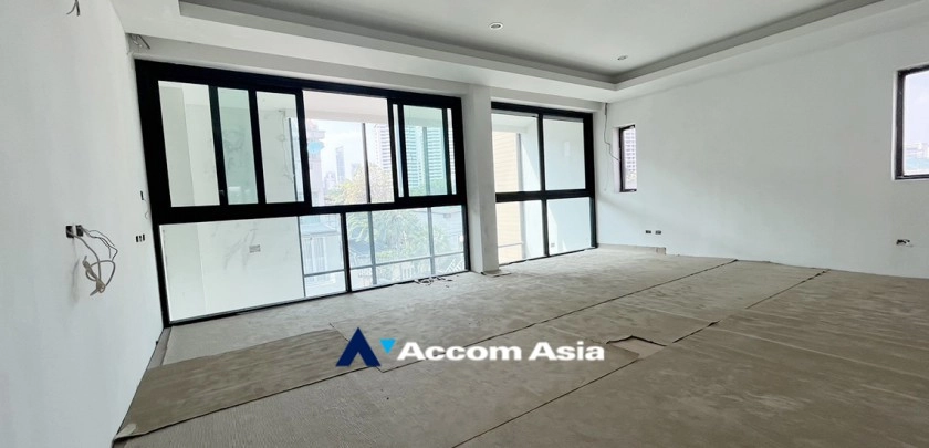 20  4 br Townhouse For Sale in Sukhumvit ,Bangkok BTS Phrom Phong at Moon Terrace Village AA32924