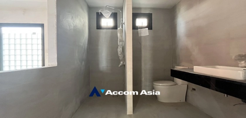 17  20 br Townhouse For Sale in Sukhumvit ,Bangkok BTS Phrom Phong at Moon Terrace Village AA32925