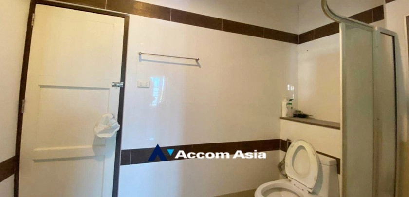 9  5 br House For Sale in Sukhumvit ,Bangkok BTS Phra khanong AA32941