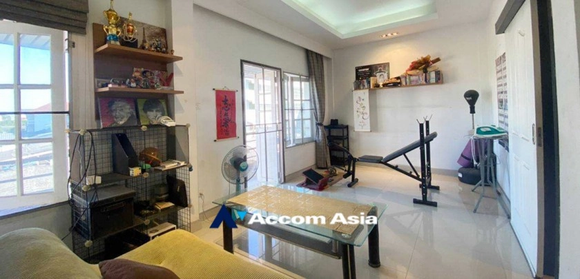 6  5 br House For Sale in sukhumvit ,Bangkok BTS Phra khanong AA32941