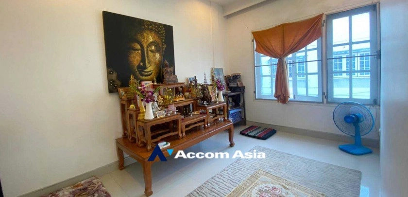 7  5 br House For Sale in Sukhumvit ,Bangkok BTS Phra khanong AA32941