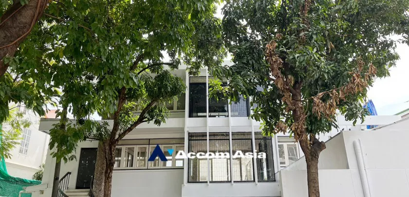 Home Office |  House For Rent in Sukhumvit, Bangkok  near BTS Phrom Phong (AA32949)