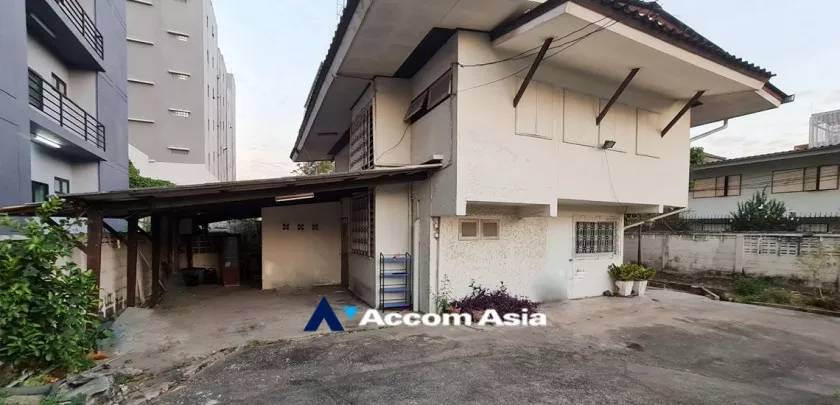 unitHome Office |  3 Bedrooms  House For Rent in Ratchadaphisek, Bangkok  near MRT Rama 9 (AA32953)